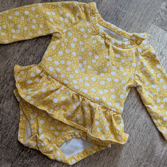 Baby Girl Bodysuit - Picture 3 of 4